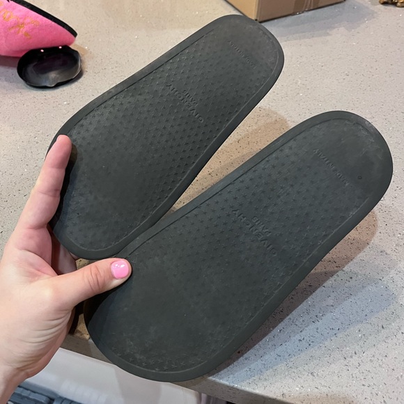 Givenchy Slides - Picture 6 of 9